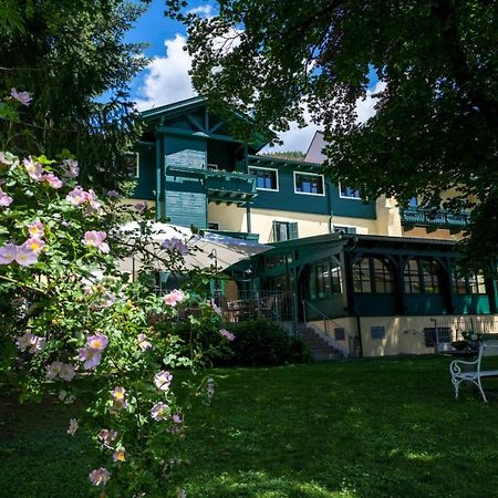 Landhotel Pacher Оберфелах Екстериор снимка