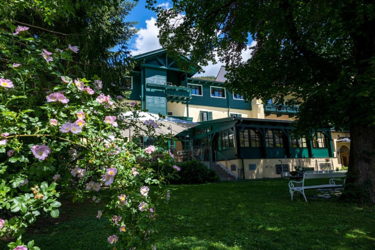 Landhotel Pacher Оберфелах Екстериор снимка