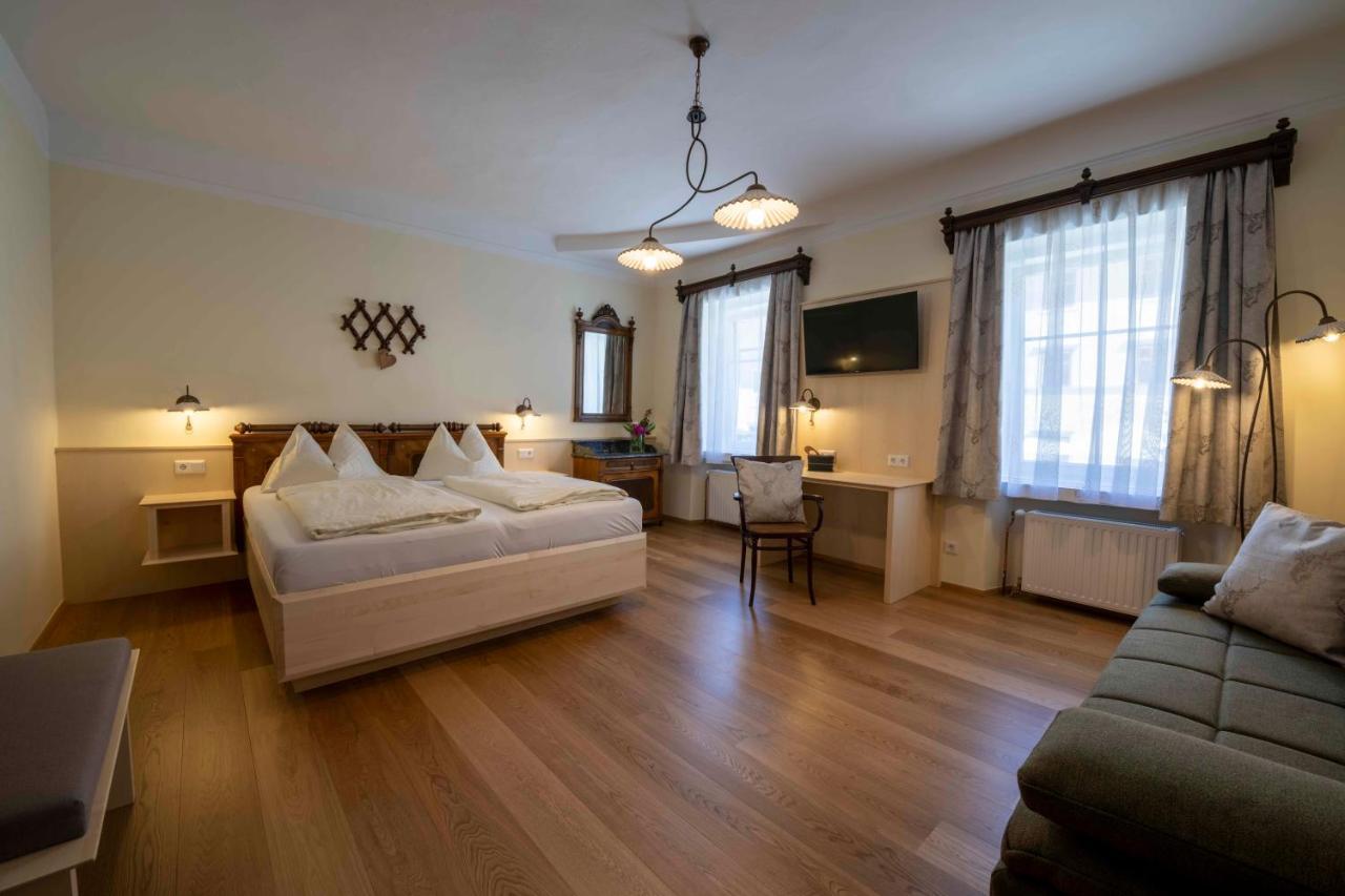 Landhotel Pacher Оберфелах Екстериор снимка