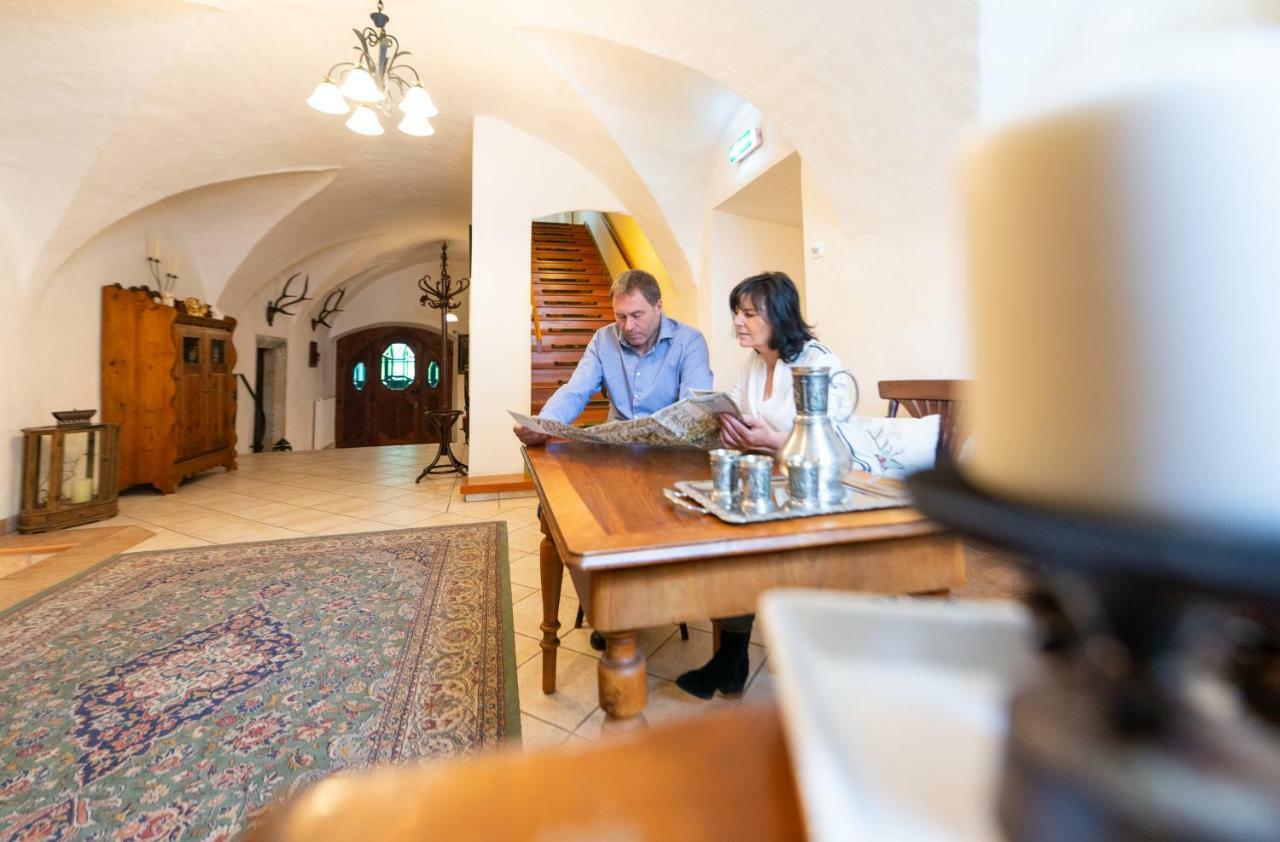 Landhotel Pacher Оберфелах Екстериор снимка